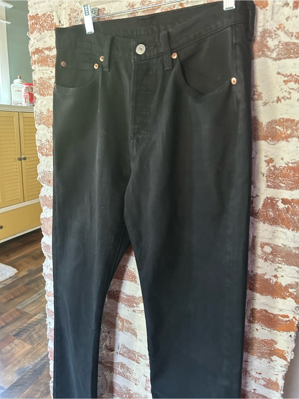 NWOT LEVI’S Men's Black Slim Straight Jeans, with Raw Hem, Button Fly, 5 Pockets